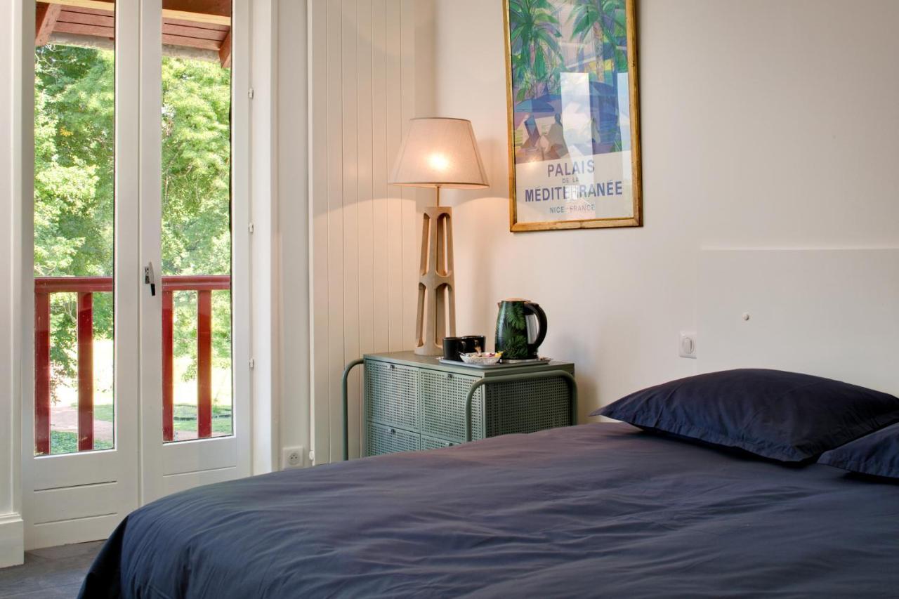 Hotel Le Monde De Charlie Bellerive-sur-Allier Esterno foto