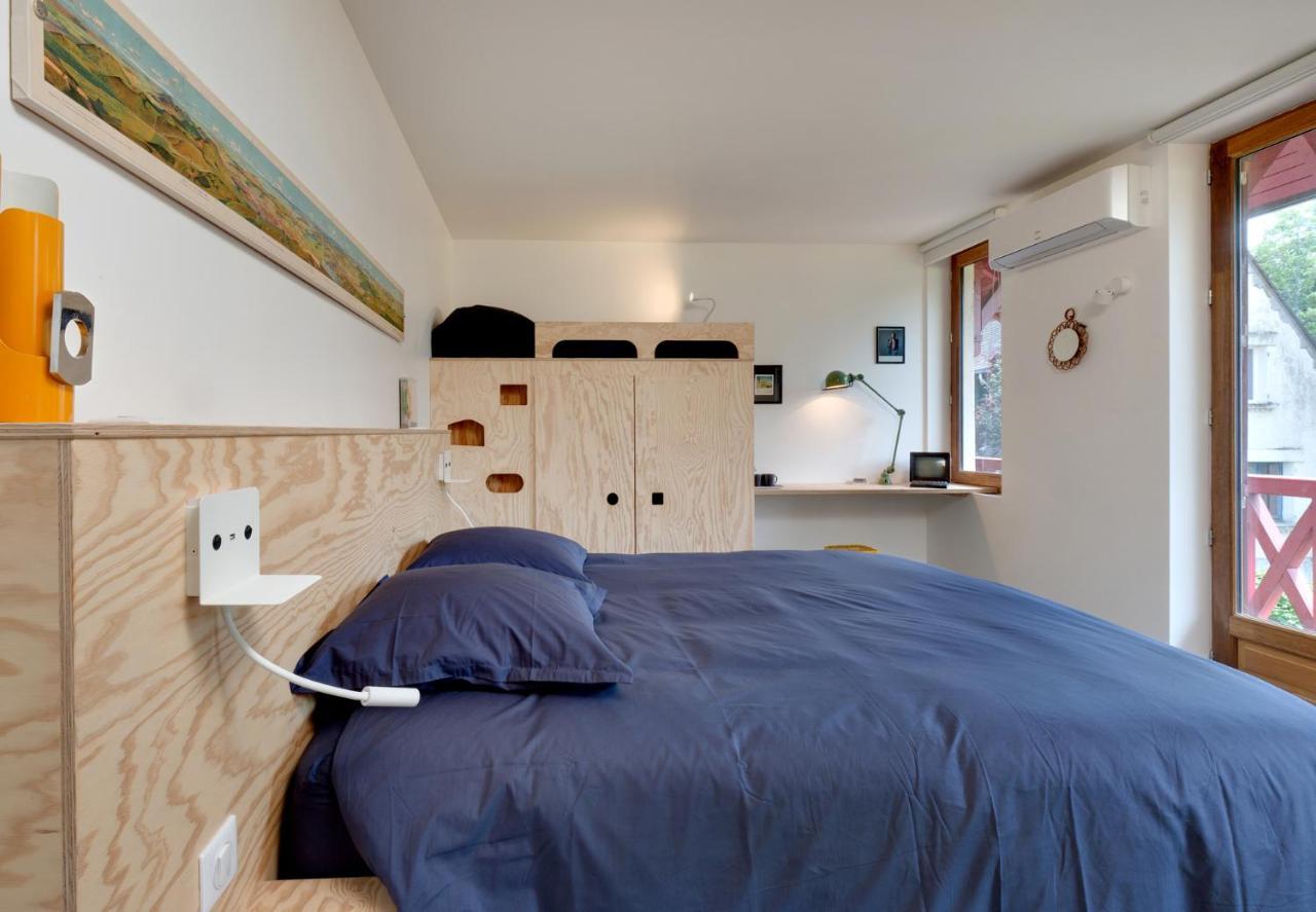 Hotel Le Monde De Charlie Bellerive-sur-Allier Esterno foto
