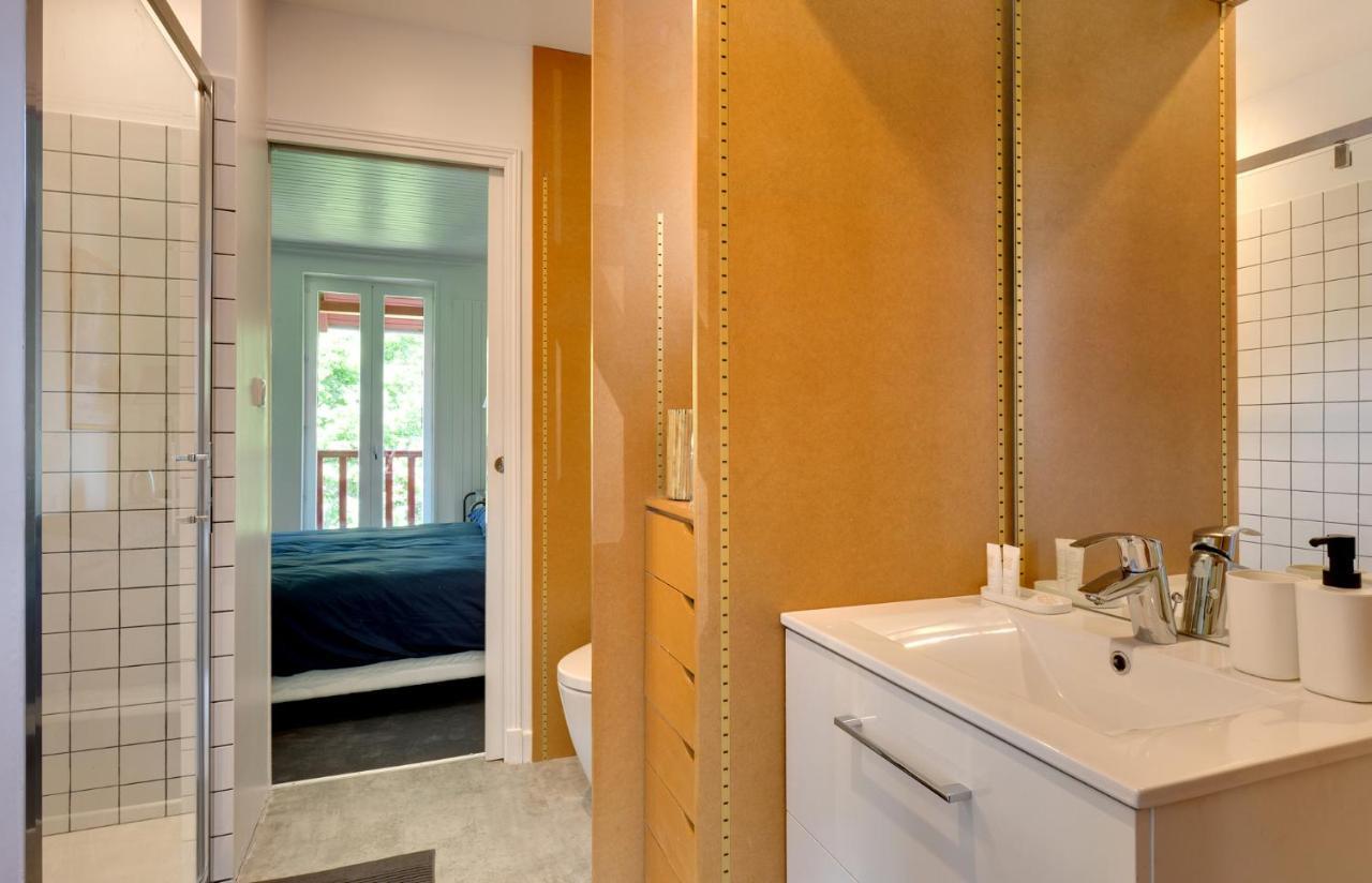 Hotel Le Monde De Charlie Bellerive-sur-Allier Esterno foto