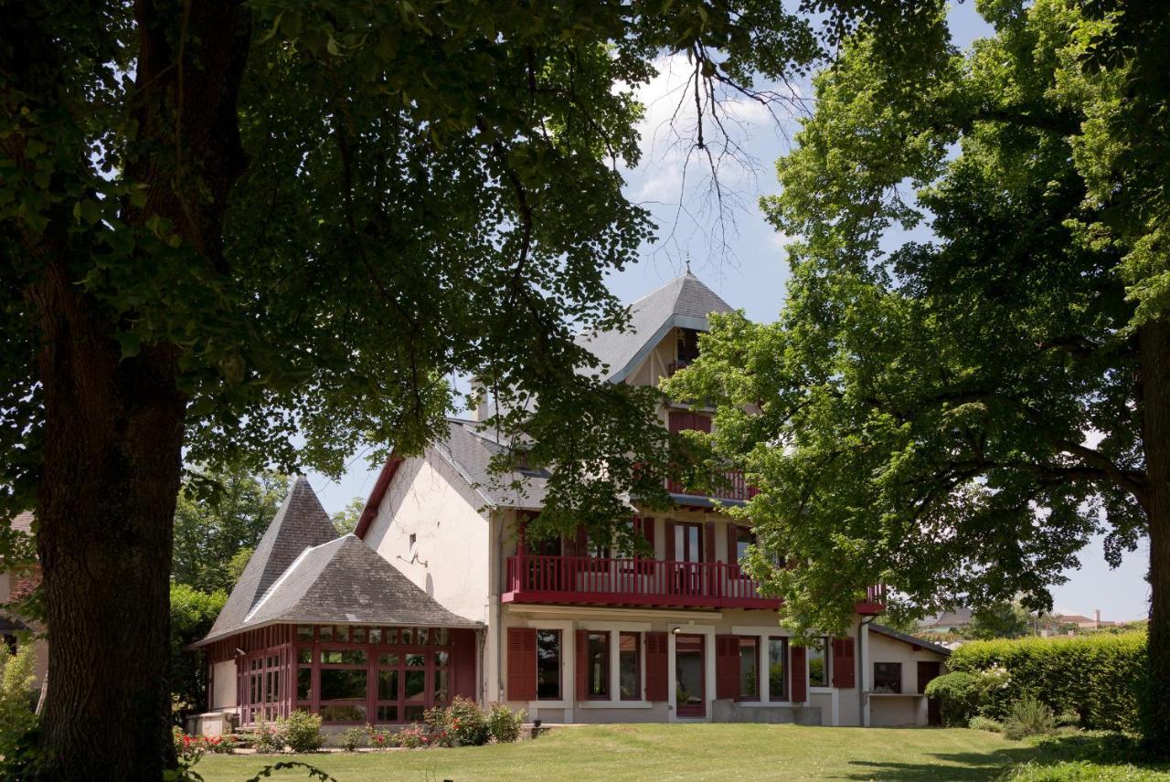 Hotel Le Monde De Charlie Bellerive-sur-Allier Esterno foto