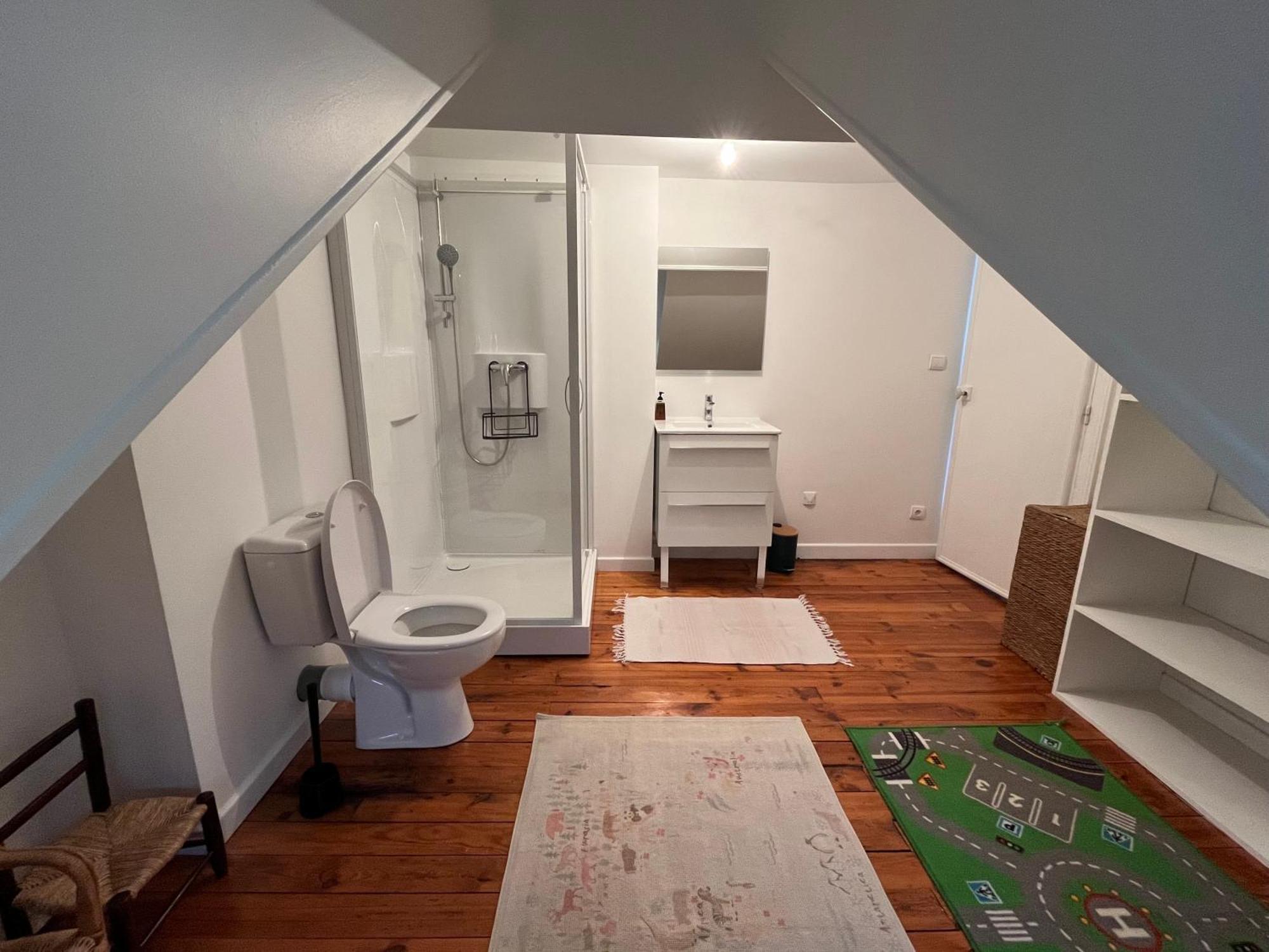 Hotel Le Monde De Charlie Bellerive-sur-Allier Esterno foto